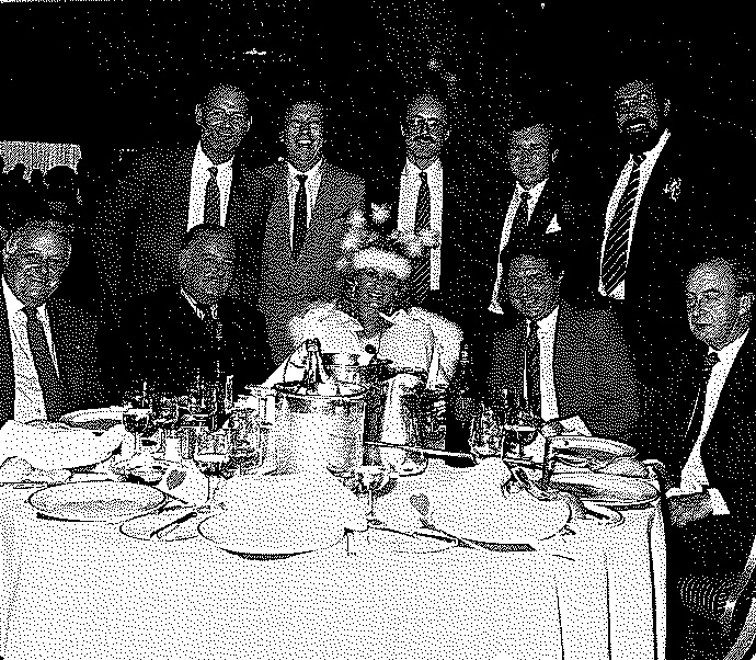 Steve and Andrew Gottlieb, Eliot Cohen, Clive Macewan, Charles Murray and their guests with Miss New Zealand