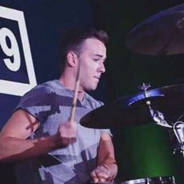 Mr World in ‘Drum for the NHS’ Guinness world record bid 1