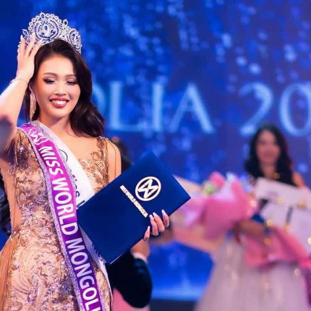 Qoshnilarning jinsiy aloqa yozuvlarini tinglash