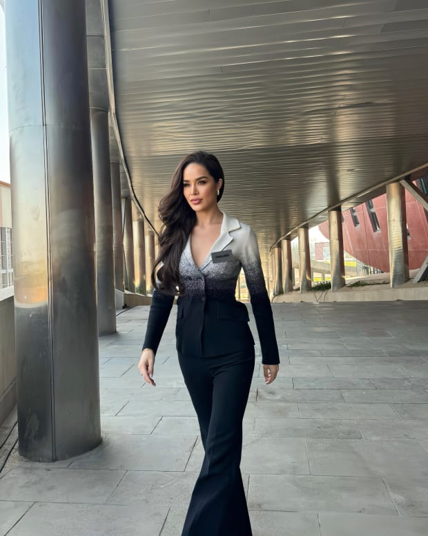 Siwalai dress 2025
