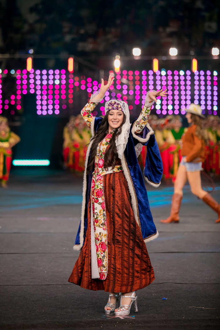 72nd Miss World Participants in Traditional Costumes - Asia & Oceania ...